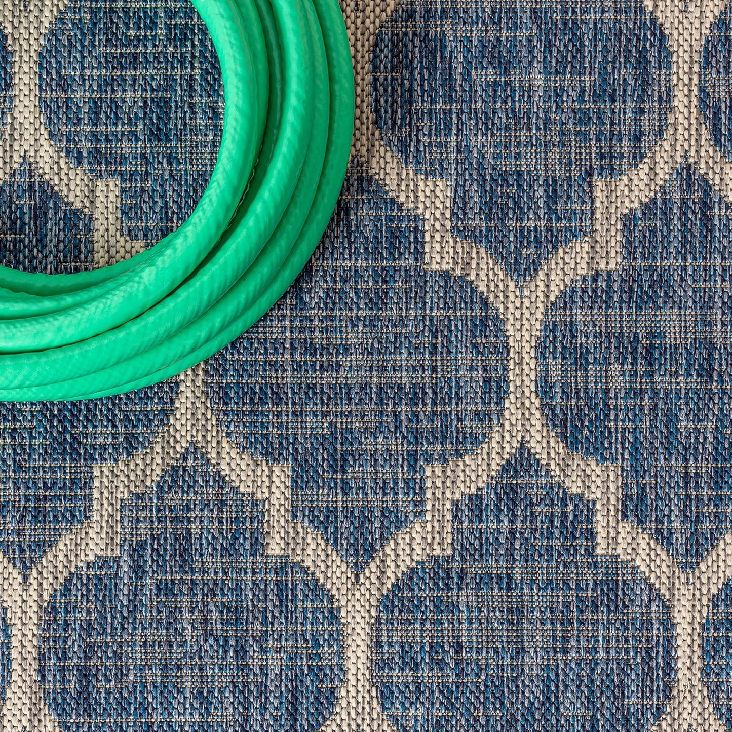 Eyely BMS109D-28 Santa Monica Trebol Moroccan Trellis Textured Weave Indoor/Outdoor Runner Rug Coastal;Bohemian, Bedroom, Backyard, Patio, Easy-Cleaning, Non-Shedding, 2 X 8, Navy/Gray