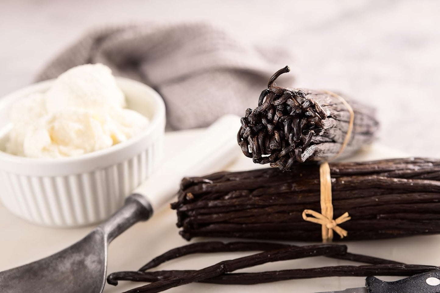 1/4 LB Organic Madagascar Vanilla Beans - Whole Extract Grade B Pods for Baking, Homemade Extract, Brewing, Coffee, Cooking - 4 Ounces